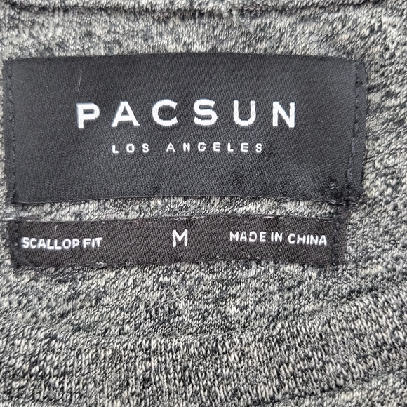 Men's Pacsun Black Marbled Short Sleeve Scallop Fit Shirt M - Picture 3 of 8